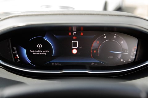 Peugeot 3008 BLUEHDI S/S ALLURE PREMIUM PLUS 14