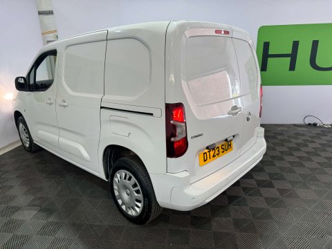 Vauxhall Combo 1.5 Combo 2300 Professional Turbo D S/S 7
