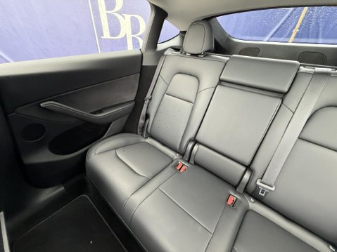 Tesla Model Y SUV 5dr Electric Auto RWD (346 ps) 28