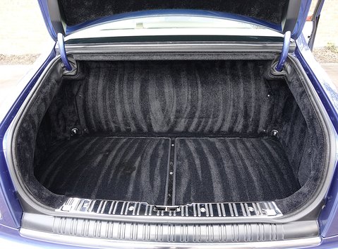 Rolls-Royce Phantom Series II 25