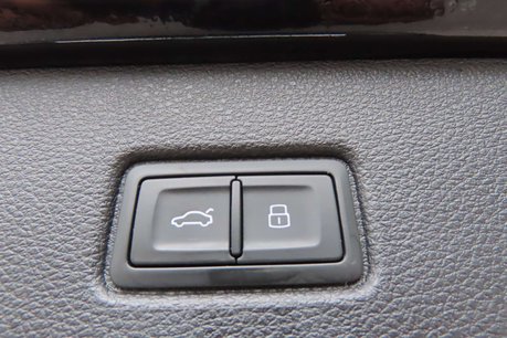 Audi Q7 3.0 TDI V6 50 Black Edition SUV 5dr Diesel Tiptronic quattro Euro 6 (s/s) ( 26