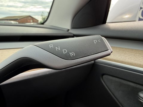 Tesla Model 3 Saloon 4dr Electric Auto RWD (241 bhp) 34