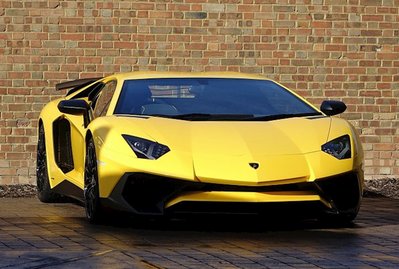 Lamborghini Aventador SV LP750-4