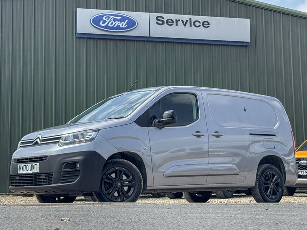 Citroen Berlingo AUTO LWB L2H1 Driver 950 Air Con Alloys Camera Nav Sensors SELECT 1