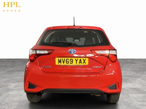 Toyota Yaris 1.5 VVT-h Active Hatchback 5dr Petrol Hybrid E-CVT Euro 6 (s/s) (100 ps) Ai 6