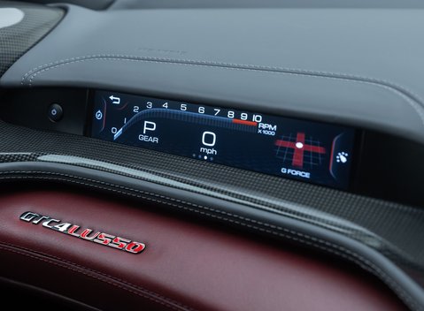 Ferrari GTC4 Lusso V12 TAILOR MADE 29