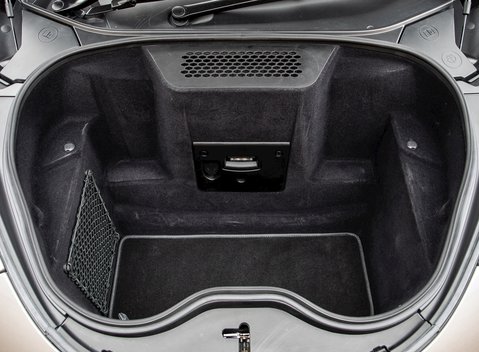 McLaren 570S Spider 29