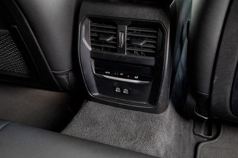 BMW i4 EDRIVE35 M SPORT 48