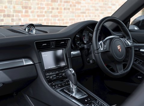 Porsche 911 (991) Targa 4S 17