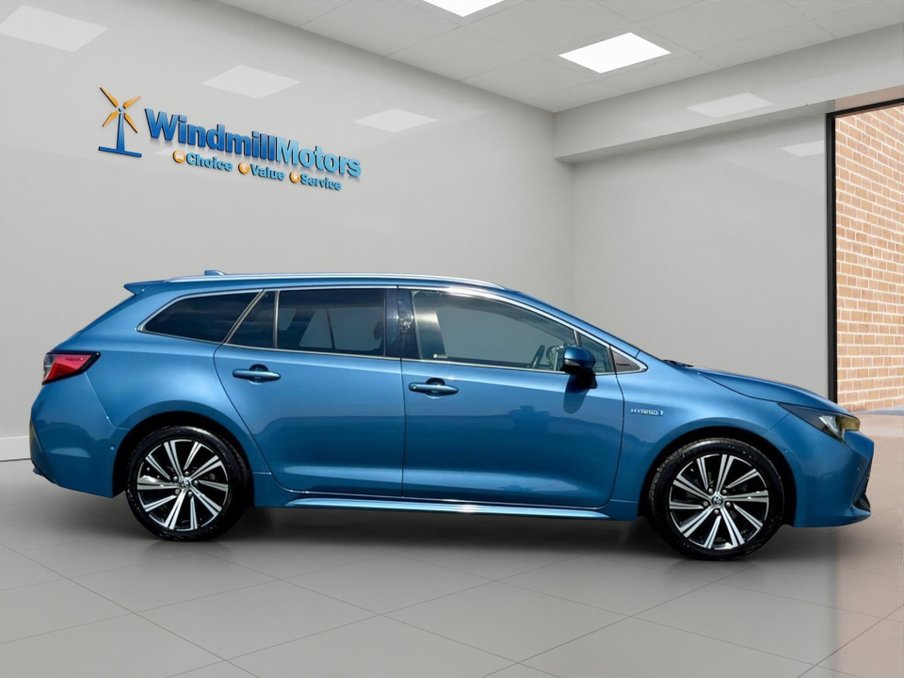 2021 Toyota Corolla — image 3