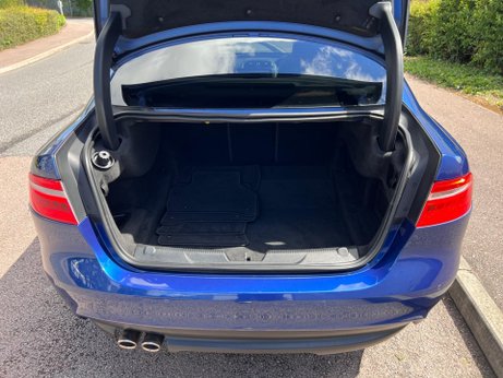 Jaguar XE 2.0d R-Sport Euro 6 (s/s) 4dr 35
