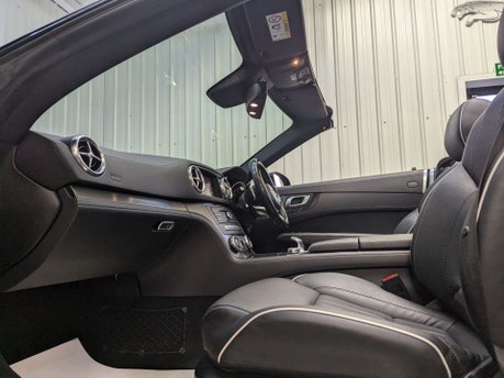 Mercedes-Benz SL Series 3.0 SL 400 AMG Line Auto 2dr 57