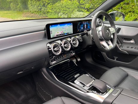 Mercedes-Benz A Class 2.0 A35 AMG (Premium Plus) SpdS DCT 4MATIC Euro 6 (s/s) 5dr 28