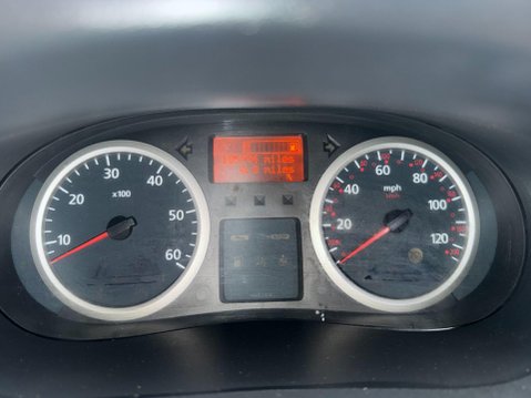 Renault Trafic 2.0 dCi SL27 L1 H1 4dr (Phase 3) 10