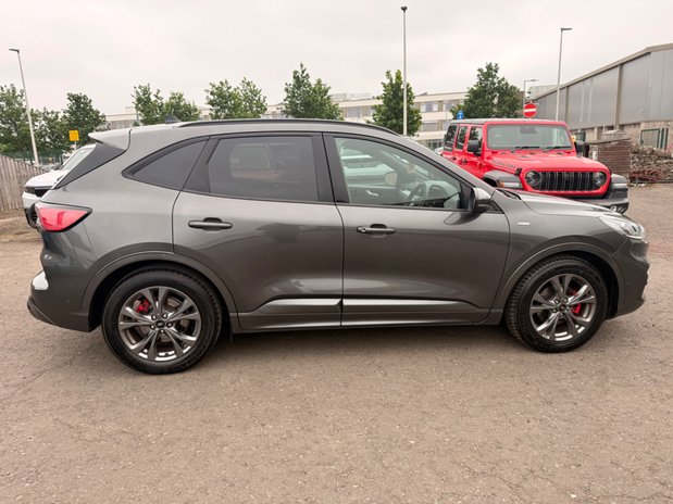 Ford Kuga ST-LINE FIRST EDITION ECOBLUE MHEV 8