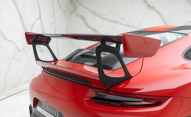 Porsche 911 GT2 RS Weissach (991) 49