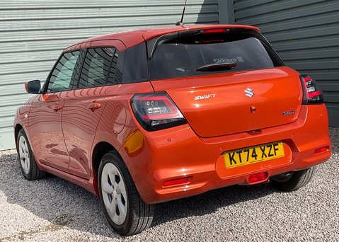 Suzuki Swift MOTION 10