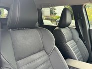 Mitsubishi Outlander 2.4 22.7kWh Nativa CVT 4WD Euro 6 (s/s) 5dr 14