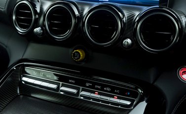 Mercedes-Benz AMG GT R GT R Pro 16