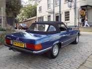 Mercedes-Benz SL Series 380 SL 82