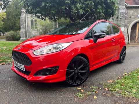 Ford Fiesta ZETEC S RED EDITION 14