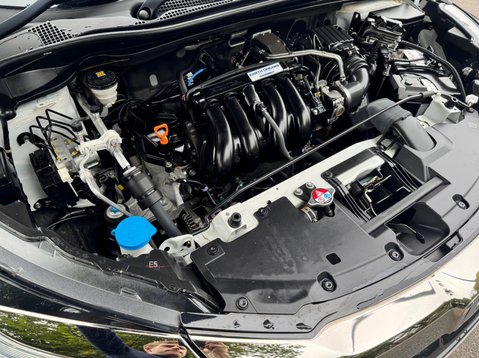 Honda HR-V I-VTEC EX 21