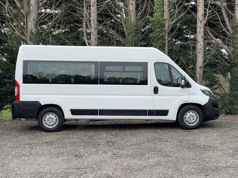 Peugeot Boxer BLUE HDI 335 L3H2 17 seat NON-D1 Minibus with ramps, sensors. ULEZ 11