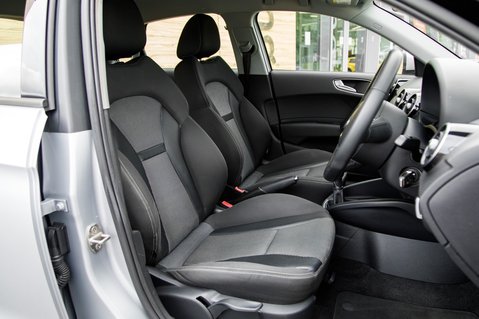 Audi A1 SPORTBACK TFSI SPORT 23