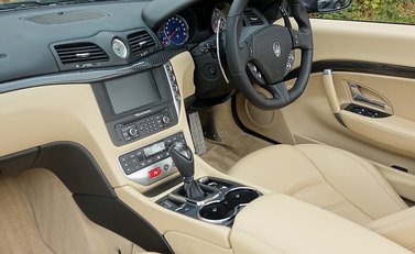 Maserati Grancabrio Sport 5