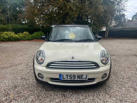 Mini Clubman 1.6 Cooper Estate 5dr Petrol Steptronic Euro 4 (120 ps) 2
