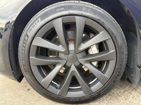 Tesla Model 3 Long Range Saloon 4dr Electric Auto RWD (282 ps) 17