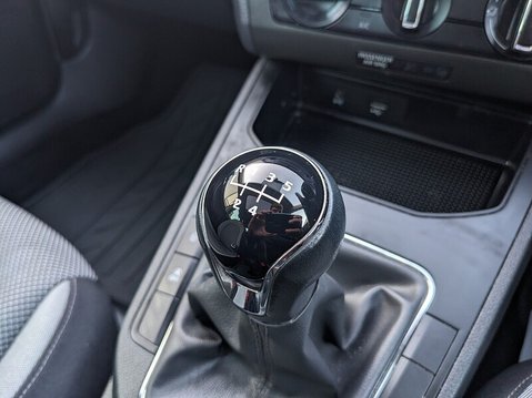 SEAT Ibiza SE DESIGN 26