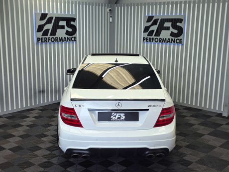 Mercedes-Benz C Class 6.3 C63 V8 AMG Edition 507 Saloon 4dr Petrol SpdS MCT Euro 5 (507 ps) 18