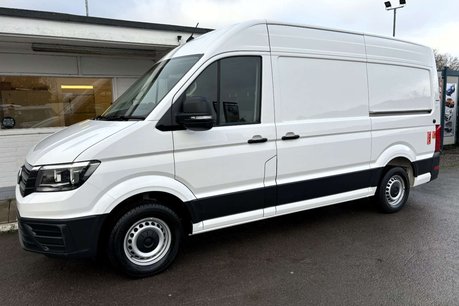 Volkswagen Crafter CR35 L2 H2 Trendline 140 ps Tdi with Tail Lift