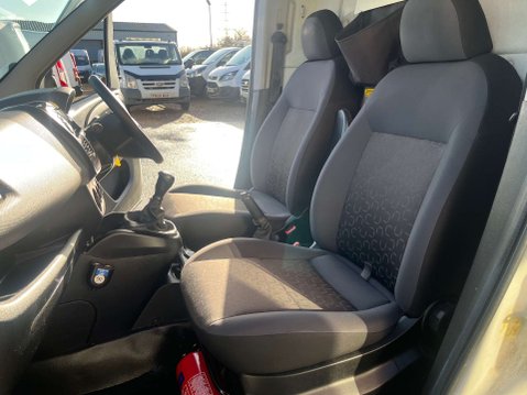 Fiat Doblo 1.2 Doblo 16V REAR ELECTRIC AND RACKING 34