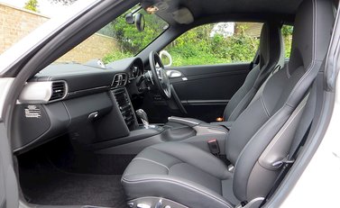 Porsche 911 (997) Turbo S 5