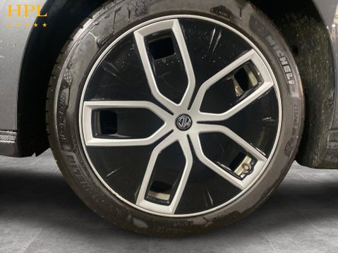 MG MG4 64kWh Trophy Long Range Hatchback 5dr Electric Auto (203 ps) Alloys - Air C 10