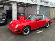 Porsche 911 Carrera 3.0 Targa 1