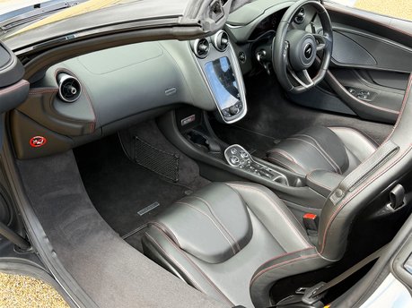 McLaren 570S SPIDER 42