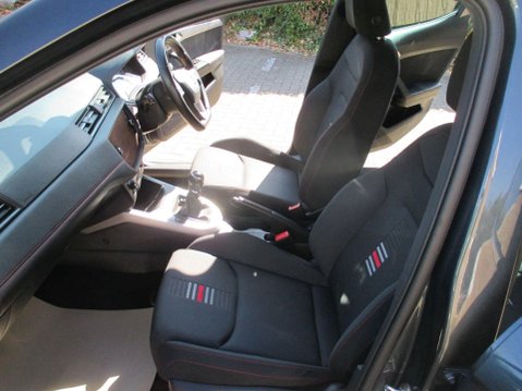 SEAT Arona 1.0 TSI FR Euro 6 (s/s) 5dr 27