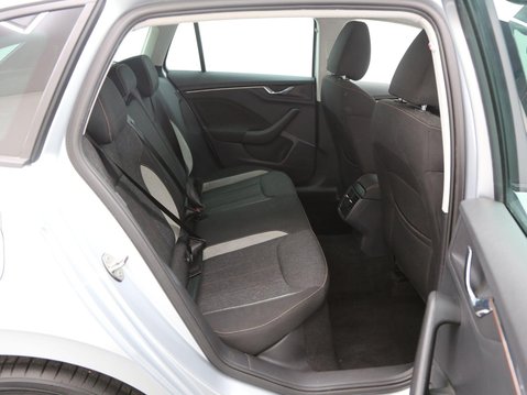 Skoda Scala 1.0 TSI SE L Euro 6 (s/s) 5dr 22