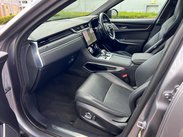 Jaguar F-Pace 2.0 D200 MHEV R-Dynamic HSE Auto AWD Euro 6 (s/s) 5dr 32