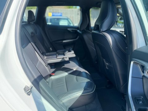Volvo XC60 2.0 D4 R-Design Lux Nav Auto Euro 6 (s/s) 5dr 18