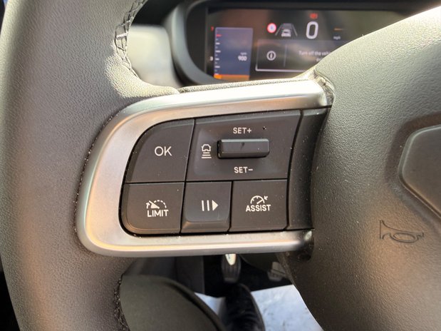 Jeep Avenger SUMMIT 19