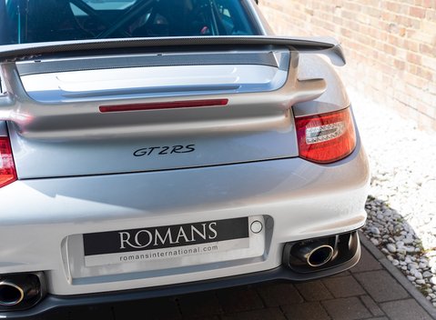 Porsche 911 (997) GT2 RS 24