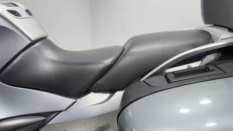 BMW R 1200 RT 2006 45K NEW MOT COMES SERVICED FULL LUGGAGE TOURER BIKE 43