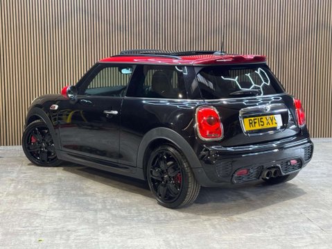 Mini Hatch 2.0 John Cooper Works Auto 3dr 28