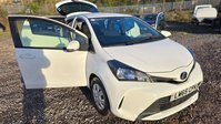 Toyota Yaris 1.33 Dual VVT-i Design Hatchback 5dr Petrol Multidrive S Euro 6 (99 ps) 5