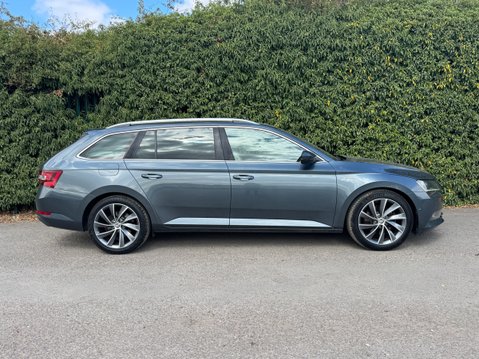 Skoda Superb 2.0 TDI Laurin & Klement Estate 5dr Diesel DSG Euro 6 (s/s) (150 ps) 5