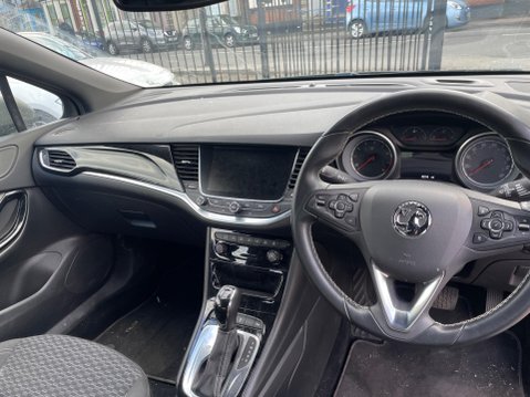 Vauxhall Astra 1.4i Turbo SRi Nav Auto Euro 6 (s/s) 5dr 10